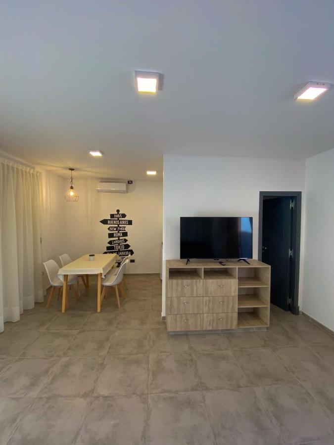 Luxury Apartments Mendoza Luaran gambar